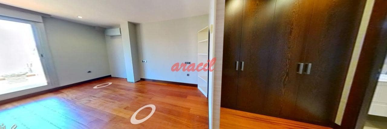 4 soverom Penthouse til salgs i Ourense by med garasje - € 550 000 (Ref: 8382480)