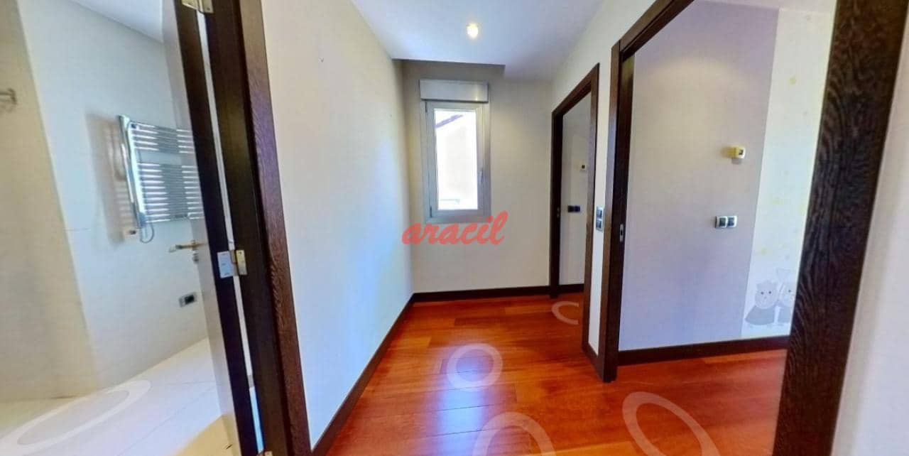 4 soverom Penthouse til salgs i Ourense by med garasje - € 550 000 (Ref: 8382480)