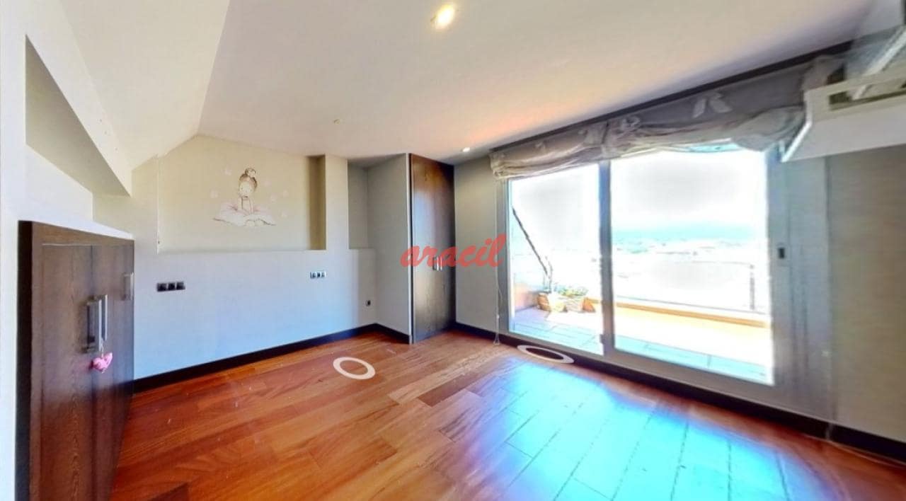 4 soverom Penthouse til salgs i Ourense by med garasje - € 550 000 (Ref: 8382480)