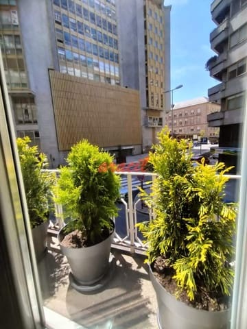 Kommersiell att hyra i Ourense stad - 900 € (Ref: 8390829)