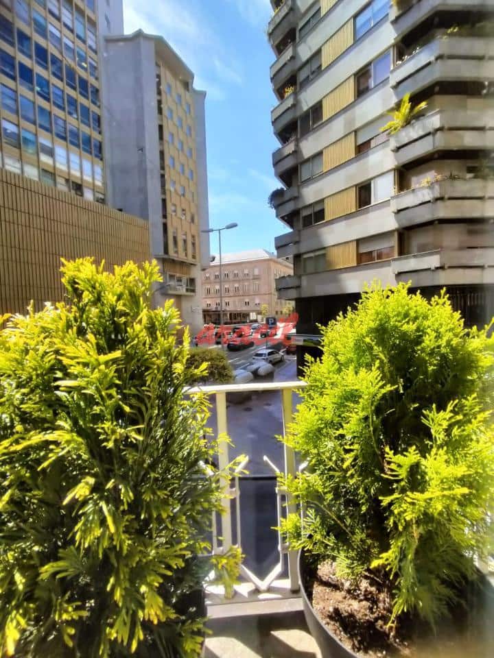 Kommersiell att hyra i Ourense stad - 900 € (Ref: 8390829)