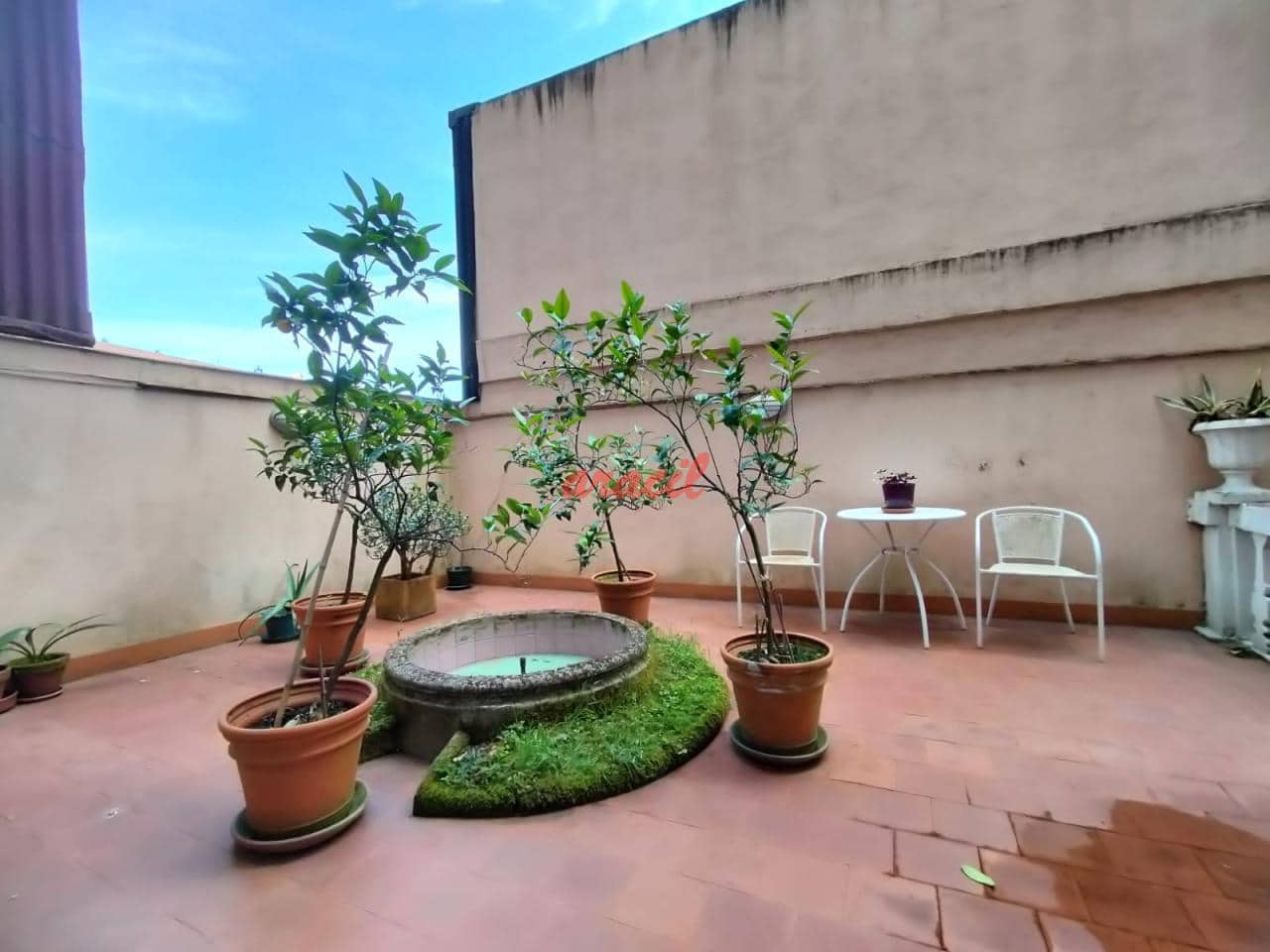 Kommersiell att hyra i Ourense stad - 900 € (Ref: 8390829)