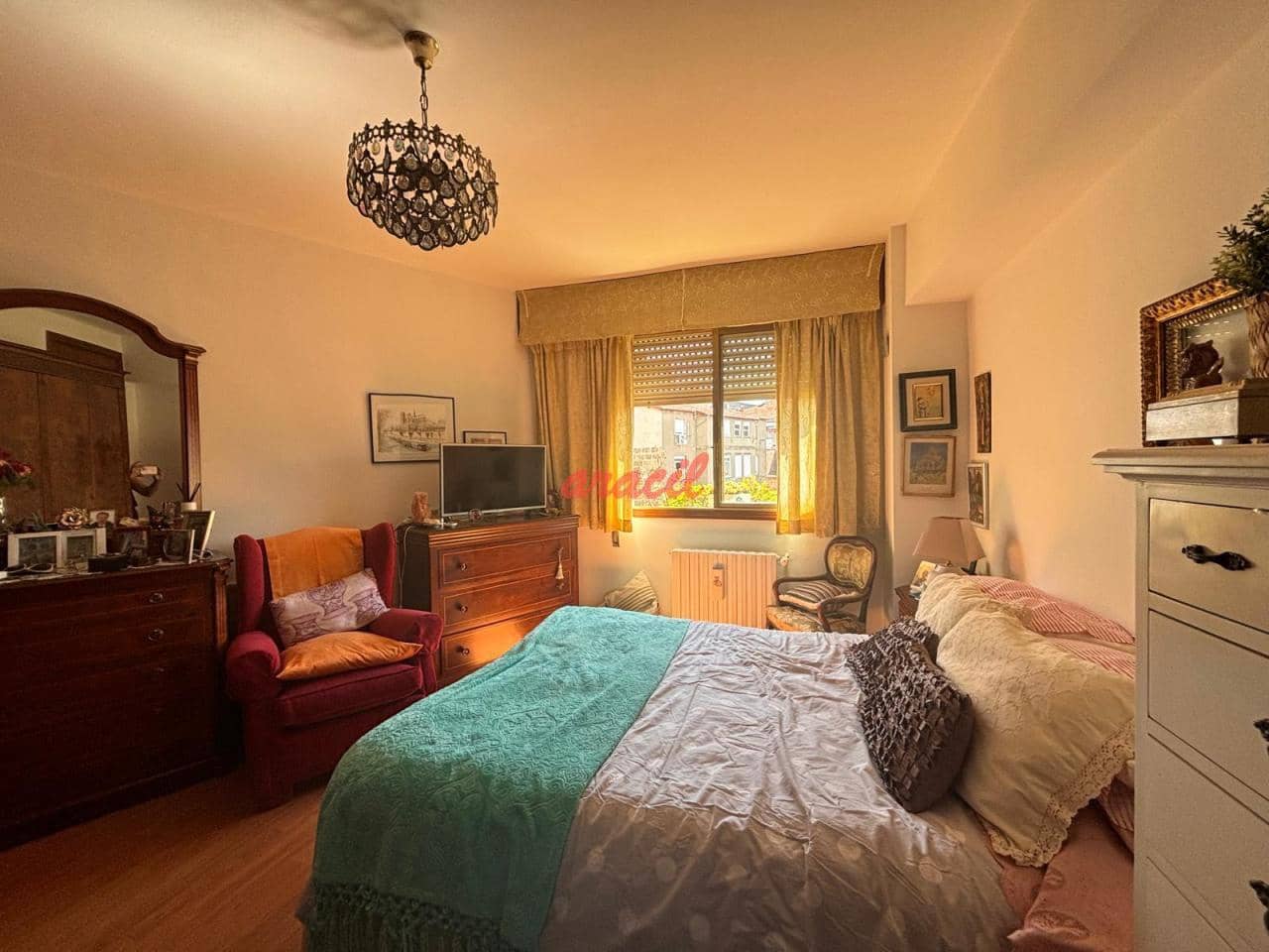 3 bedroom Penthouse for sale in Ourense city with garage - € 425,000 (Ref: 8402856)