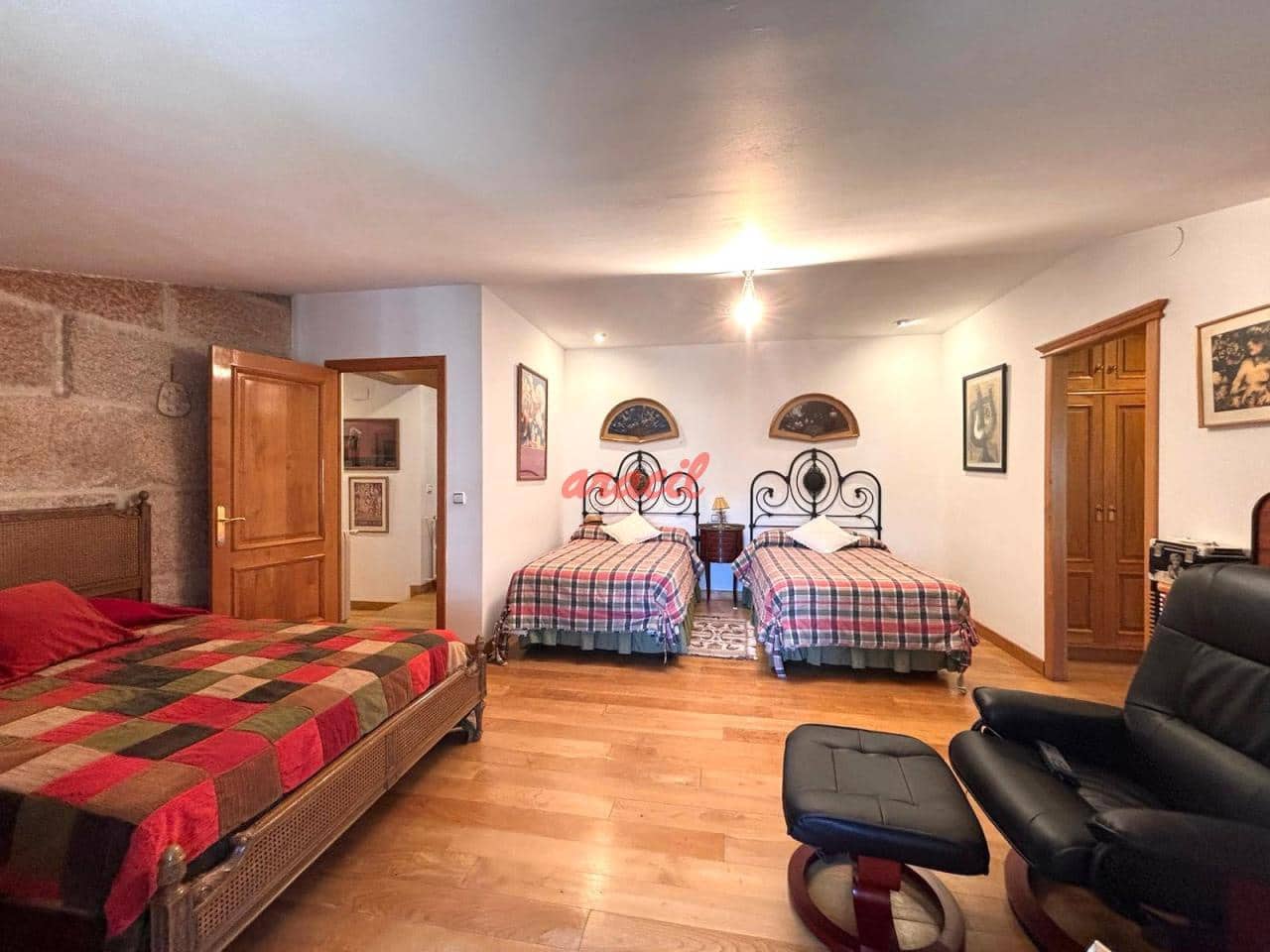 5 soveværelse Finca/Landehus til salg i Vilamarin med swimmingpool garage - € 485.000 (Ref: 8440254)