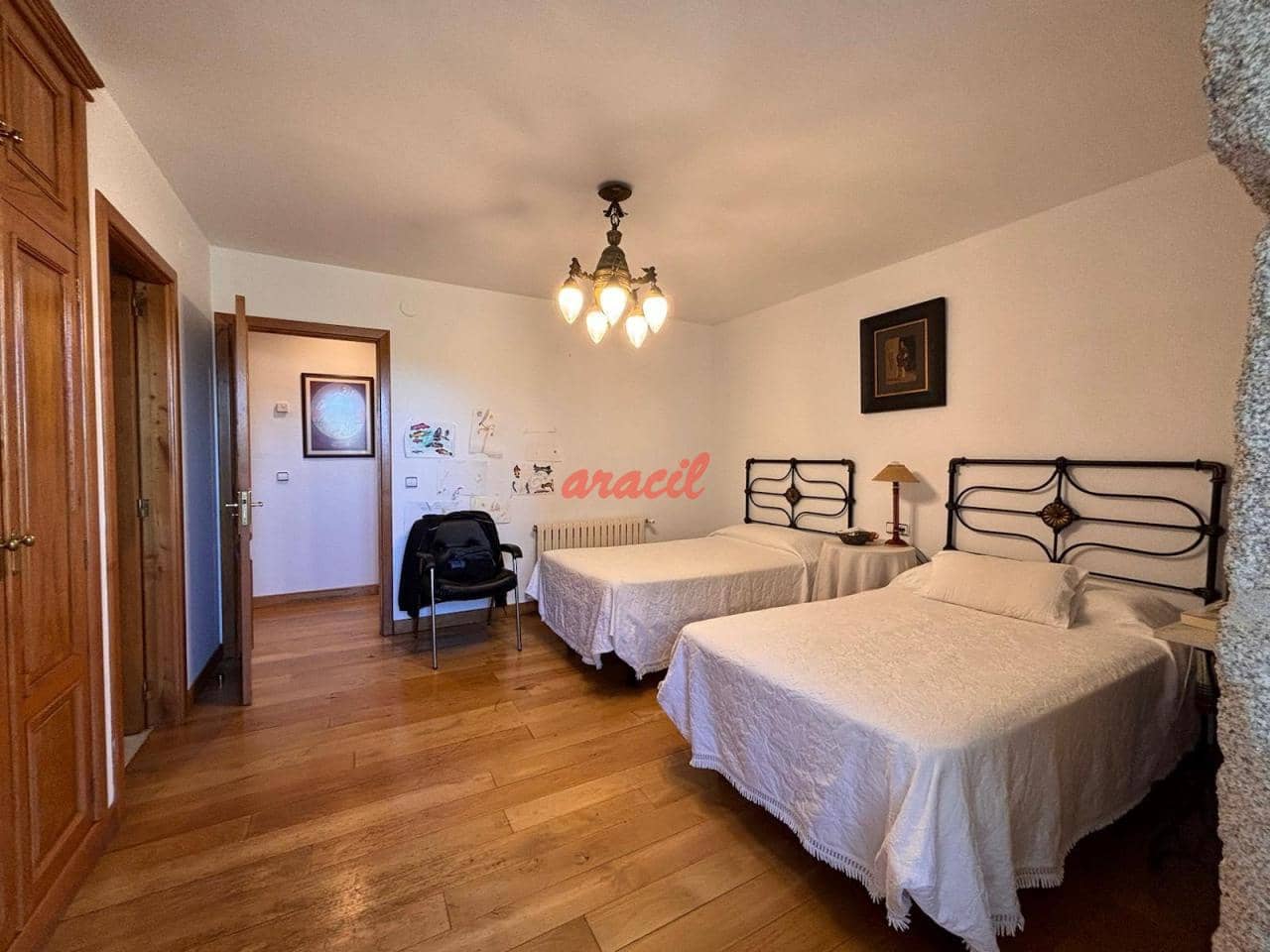 5 soveværelse Finca/Landehus til salg i Vilamarin med swimmingpool garage - € 485.000 (Ref: 8440254)