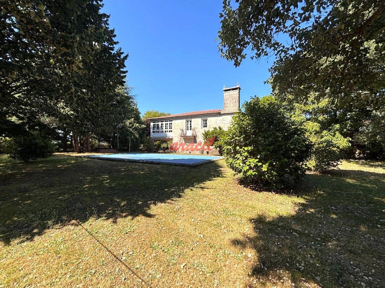 5 soveværelse Finca/Landehus til salg i Vilamarin med swimmingpool garage - € 485.000 (Ref: 8440254)