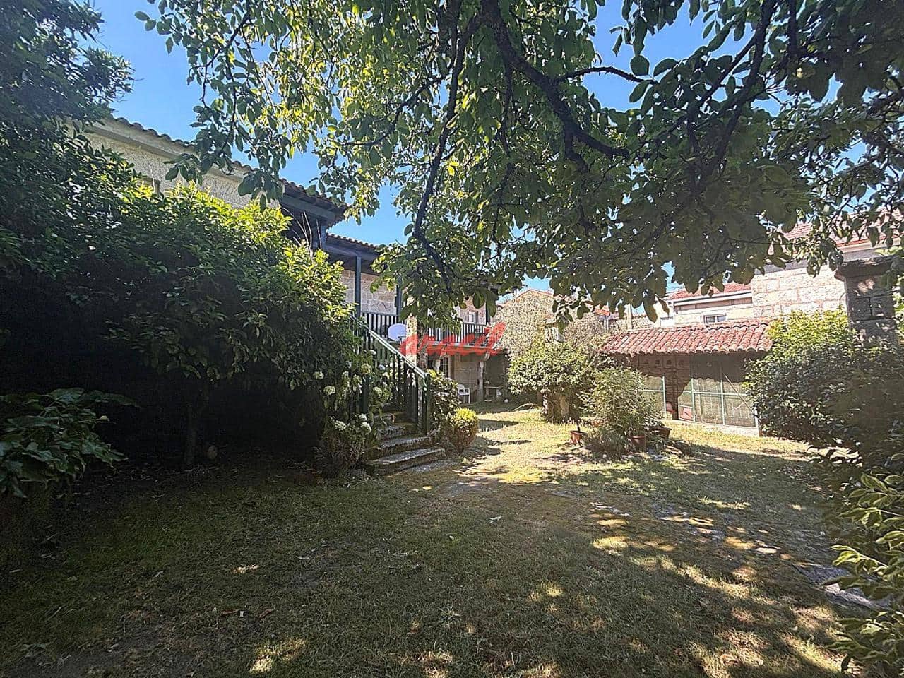 5 soveværelse Finca/Landehus til salg i Vilamarin med swimmingpool garage - € 485.000 (Ref: 8440254)