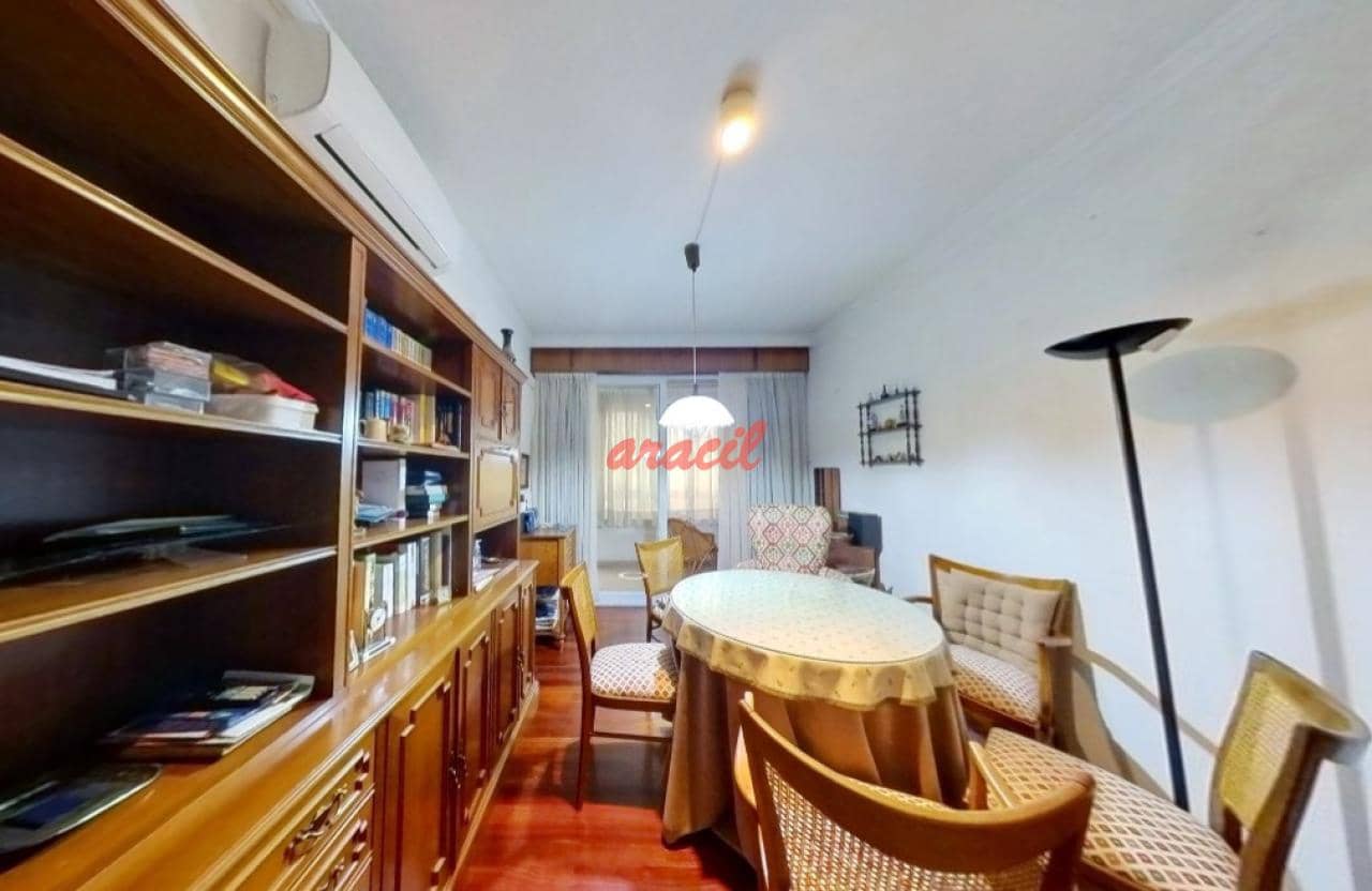 5 soveværelse Lejlighed til salg i Ourense by med garage - € 540.000 (Ref: 8572147)