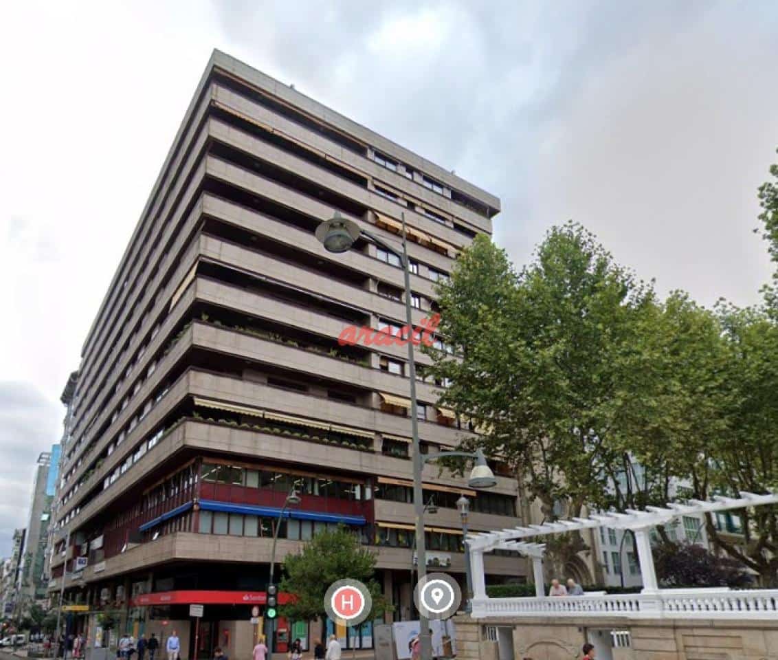 4 soveværelse Lejlighed til salg i Ourense by med garage - € 535.000 (Ref: 8977836)