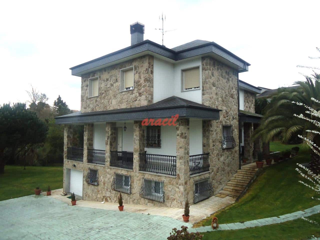 4 soveværelse Villa til salg i Barbadas med swimmingpool garage - € 435.000 (Ref: 8977837)