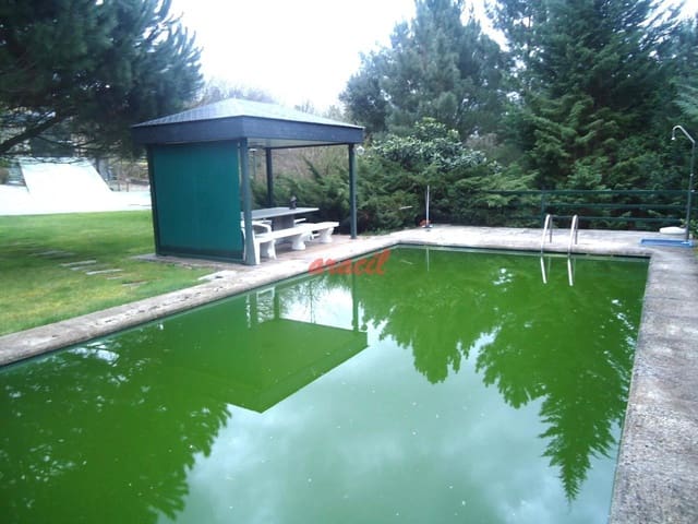 4 sovrum Villa till salu i Barbadás med pool garage - 435 000 € (Ref: 8977837)