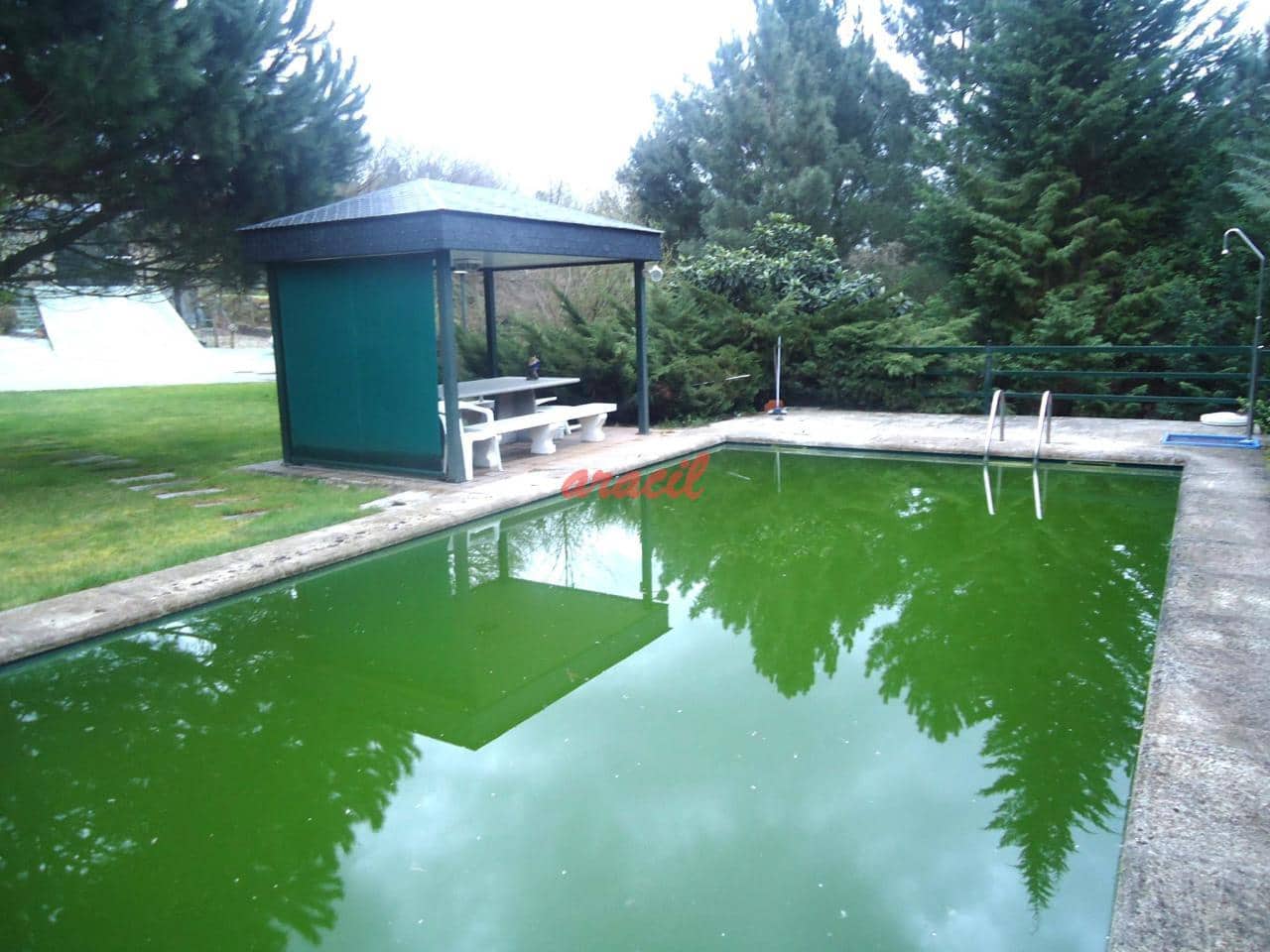 4 soveværelse Villa til salg i Barbadas med swimmingpool garage - € 435.000 (Ref: 8977837)