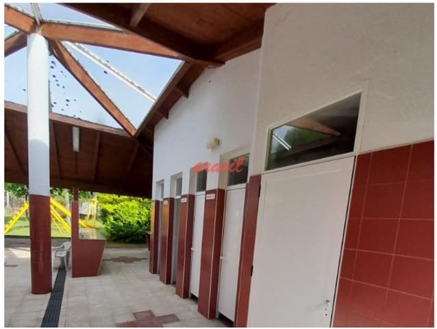 Villa for sale in A Pobra de Trives - € 590,000 (Ref: 9002821)