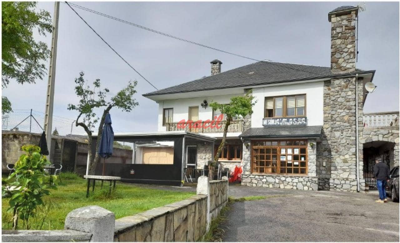 Villa til salg i A Pobra de Trives - € 590.000 (Ref: 9002821)