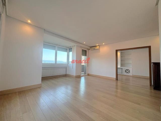 4 camera da letto Appartamento in vendita in Ourense città - 635.000 € (Rif: 9073108)