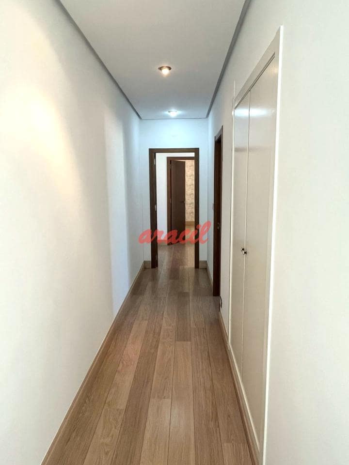 4 Zimmer Wohnung zu verkaufen in Ourense Stadt - 635.000 € (Ref: 9073108)