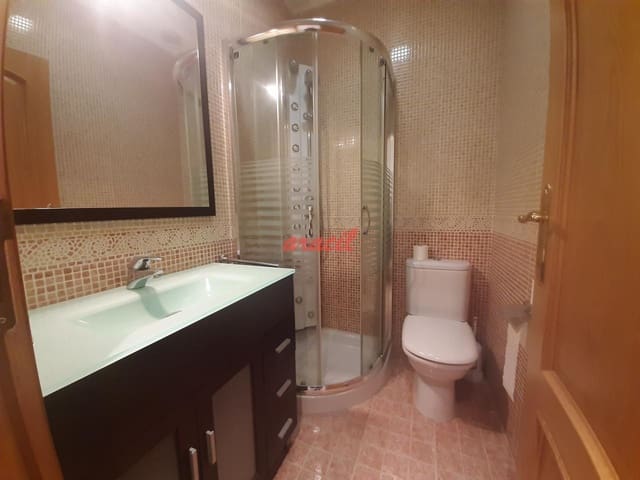 4 makuuhuone Asunto vuokrattavana paikassa Ourense kaupunki mukana 
autotalli - 1 200 € (Ref: 9169306)