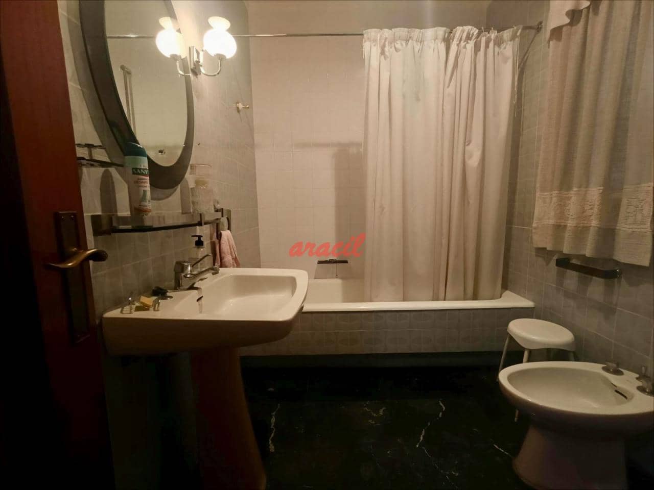 6 sypialnia Mieszkanie na sprzedaż w Miasto Ourense z garażem - 395 000 € (Ref: 9217006)