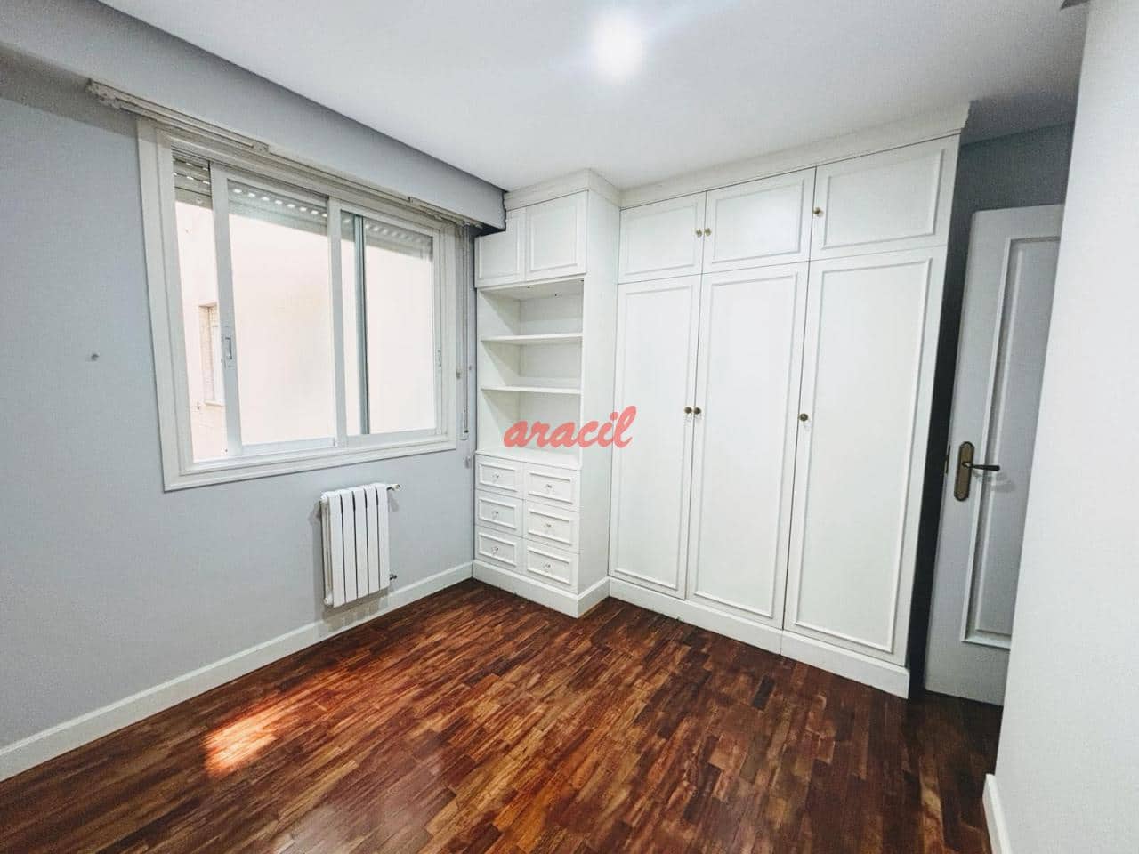 4 soveværelse Lejlighed til salg i Ourense by med garage - € 480.000 (Ref: 9226187)