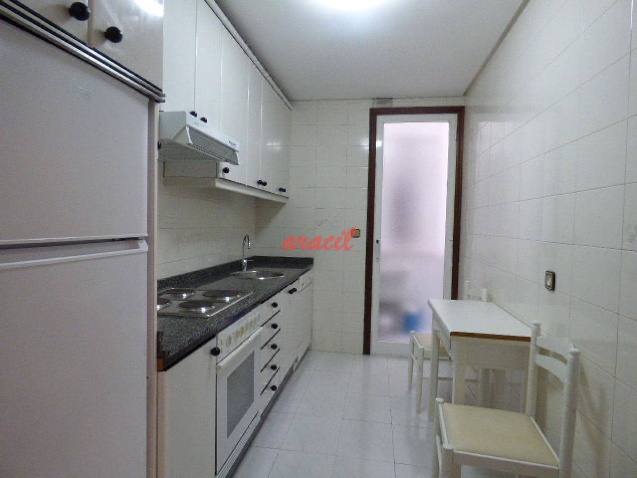 2 bedroom Apartment for rent in Ourense city with garage - € 750 (Ref: 9280738)