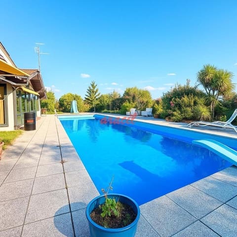 5 makuuhuone Huvila myytävänä paikassa Coles mukana uima-altaan 
autotalli - 400 000 € (Ref: 9321453)