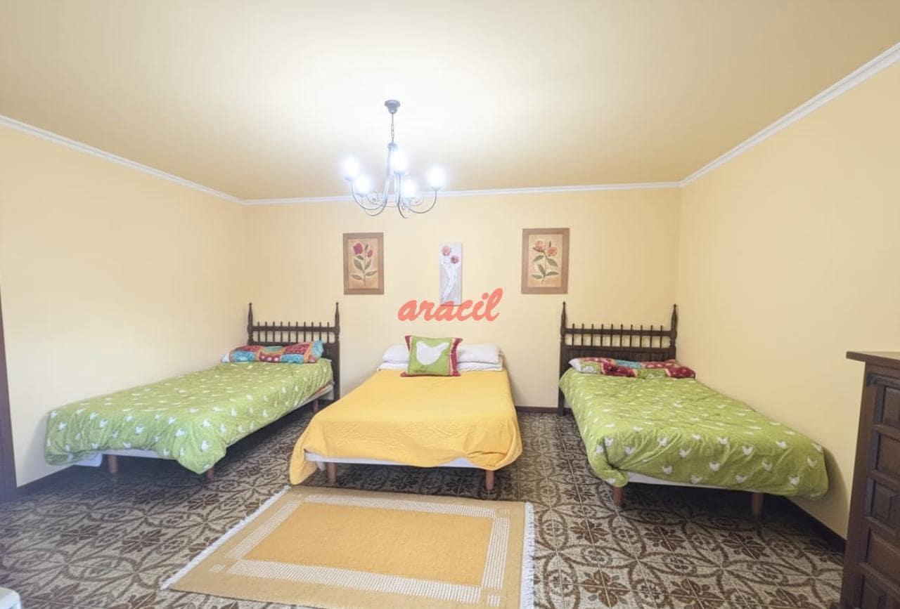 5 makuuhuone Huvila myytävänä paikassa Coles mukana uima-altaan 
autotalli - 400 000 € (Ref: 9321453)