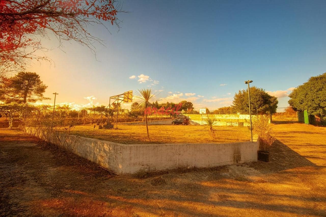 5 makuuhuone Huvila myytävänä paikassa Coles mukana uima-altaan 
autotalli - 400 000 € (Ref: 9321453)