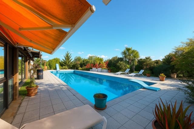 5 makuuhuone Huvila myytävänä paikassa Coles mukana uima-altaan 
autotalli - 400 000 € (Ref: 9321453)