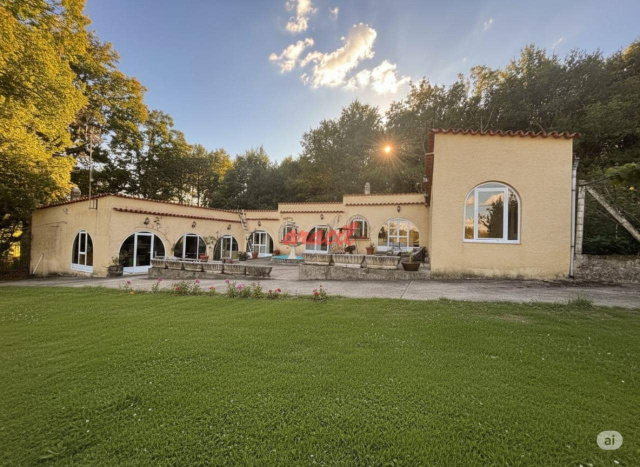 5 makuuhuone Huvila myytävänä paikassa Coles mukana uima-altaan 
autotalli - 400 000 € (Ref: 9321453)