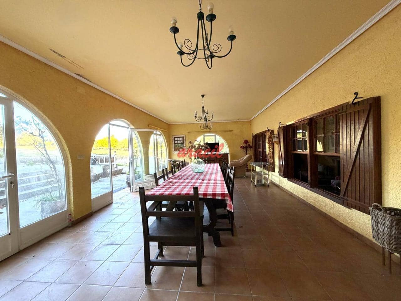 5 makuuhuone Huvila myytävänä paikassa Coles mukana uima-altaan 
autotalli - 400 000 € (Ref: 9321453)