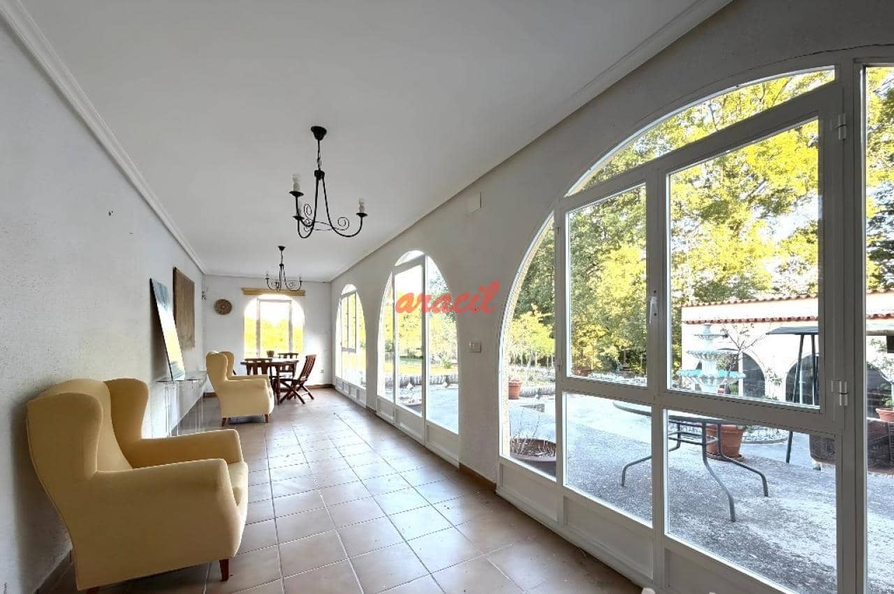 5 makuuhuone Huvila myytävänä paikassa Coles mukana uima-altaan 
autotalli - 400 000 € (Ref: 9321453)