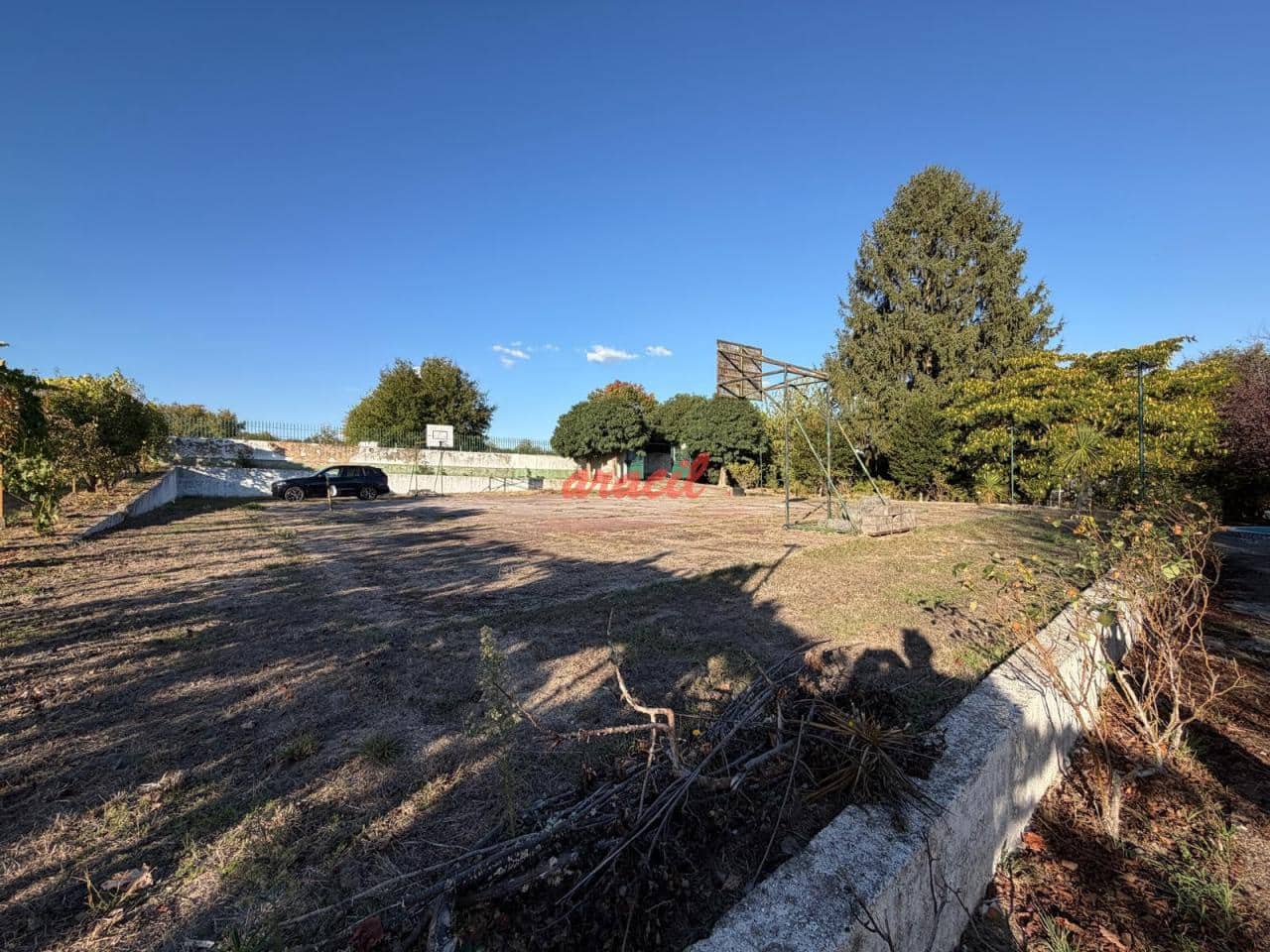 5 makuuhuone Huvila myytävänä paikassa Coles mukana uima-altaan 
autotalli - 400 000 € (Ref: 9321453)