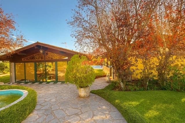 5 makuuhuone Huvila myytävänä paikassa Coles mukana uima-altaan 
autotalli - 400 000 € (Ref: 9321453)