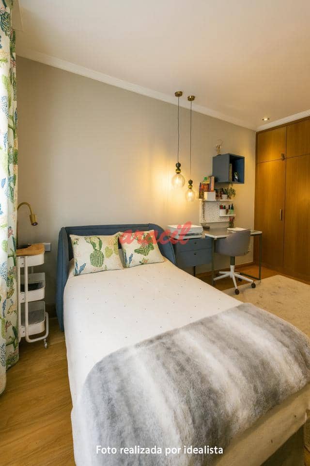 Ático de 4 habitaciones en Ourense ciudad en venta con garaje - 495.000 € (Ref: 9465148)