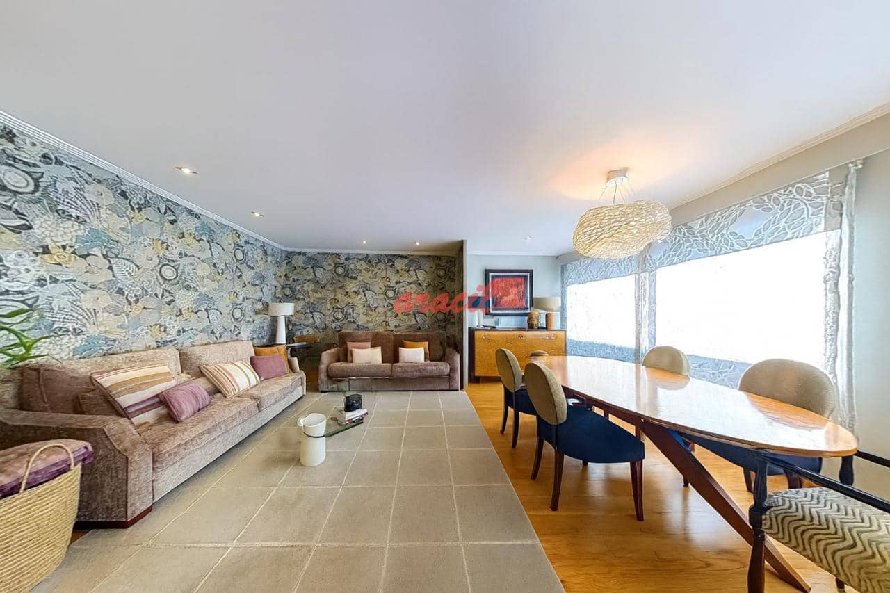 Ático de 4 habitaciones en Ourense ciudad en venta con garaje - 495.000 € (Ref: 9465148)