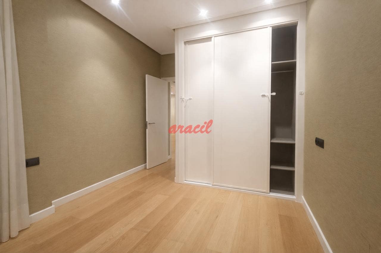 3 bedroom Flat for sale in Ourense city with garage - € 430,000 (Ref: 9598629)