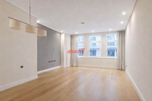 Piso de 3 habitaciones en Ourense ciudad en venta con garaje - 430.000 € (Ref: 9598629)