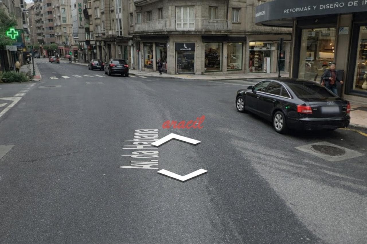 Kaupallinen myytävänä paikassa Ourense kaupunki - 159 000 € (Ref: 9629571)