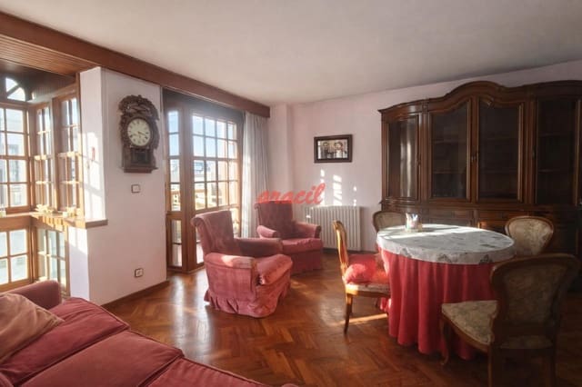 2 soveværelse Lejlighed til salg i Ourense by med garage - € 290.000 (Ref: 9772663)