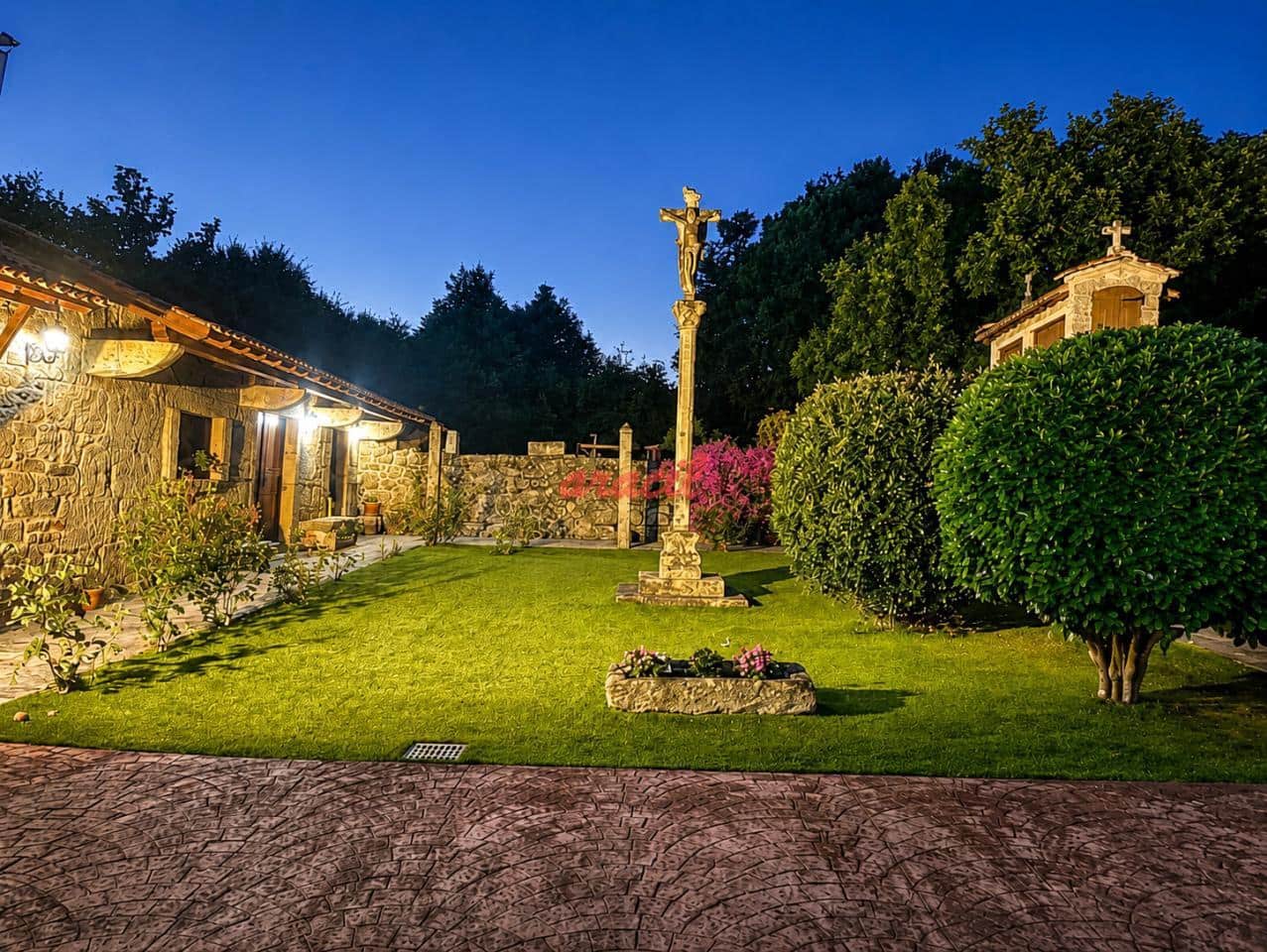 3 slaapkamer Villa te koop in San Amaro met zwembad garage - € 312.000 (Ref: 9868150)