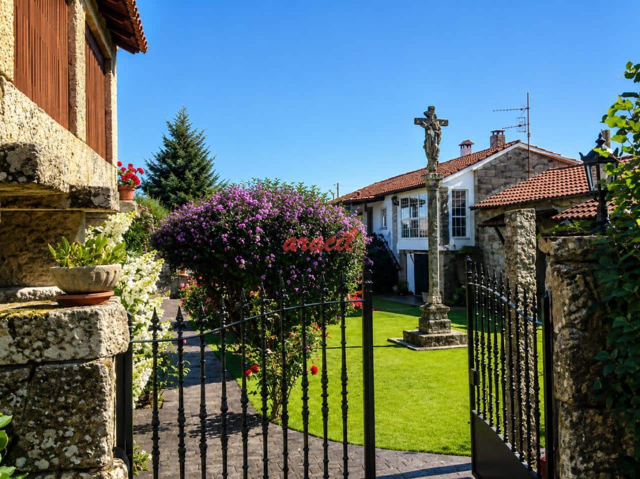 3 slaapkamer Villa te koop in San Amaro met zwembad garage - € 312.000 (Ref: 9868150)