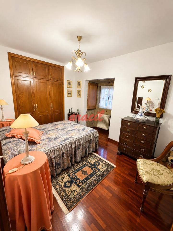 3 slaapkamer Villa te koop in San Amaro met zwembad garage - € 312.000 (Ref: 9868150)