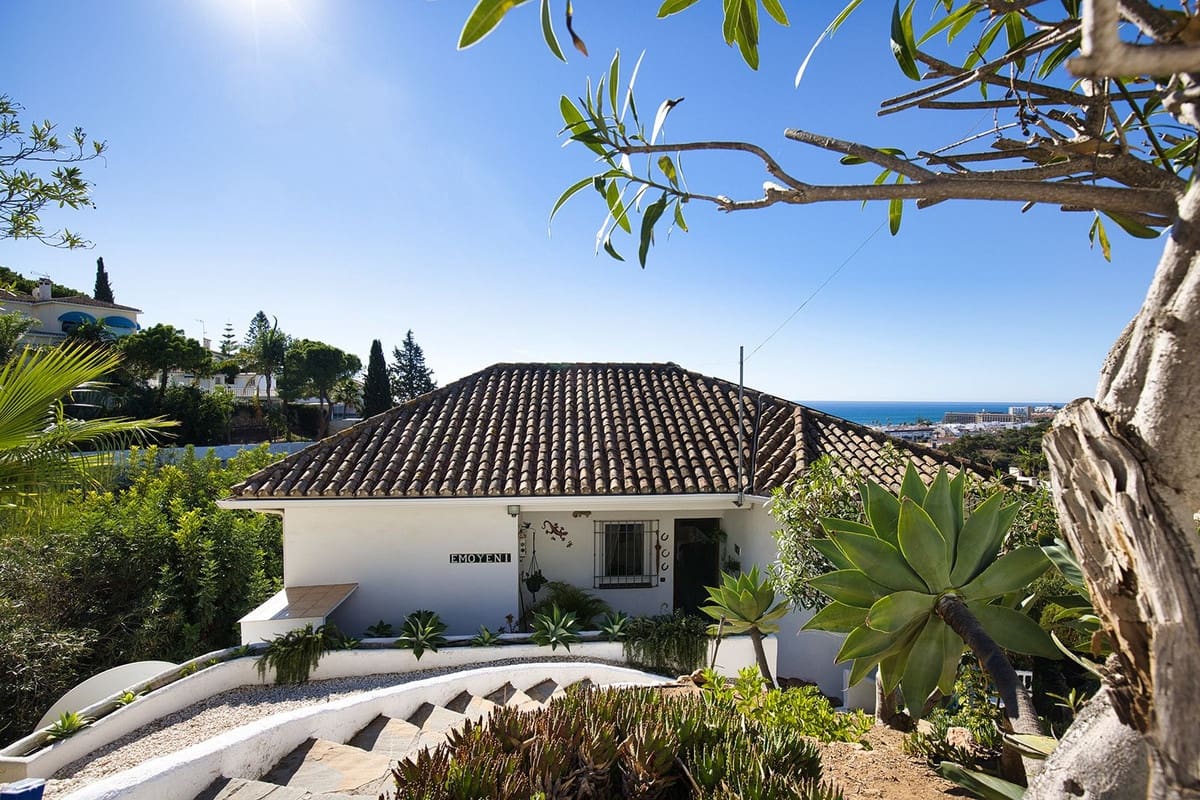 4 soverom Villa til salgs i Mijas Costa med svømmebasseng garasje - € 869 000 (Ref: 10183520)