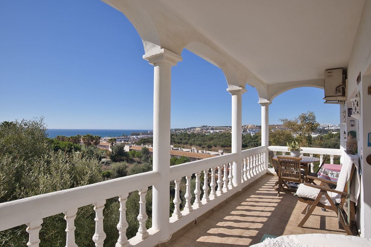 4 soverom Villa til salgs i Mijas Costa med svømmebasseng garasje - € 869 000 (Ref: 10183520)