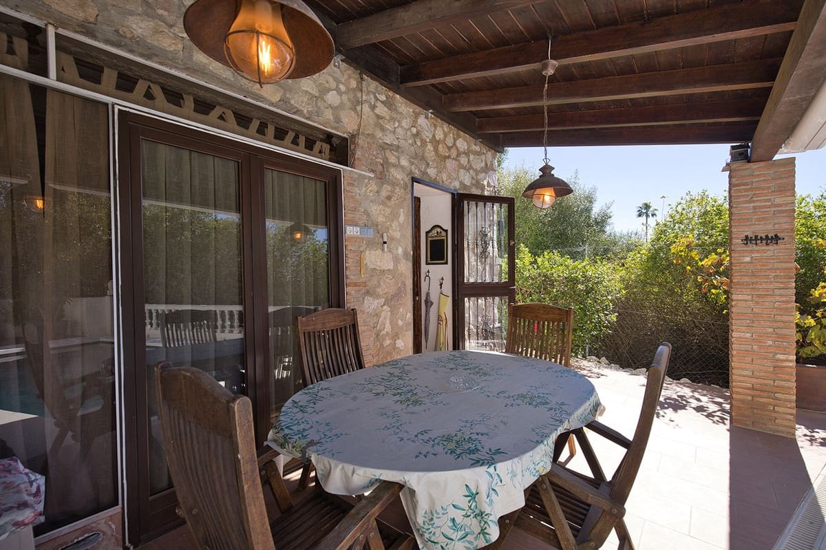 4 soverom Villa til salgs i Mijas Costa med svømmebasseng garasje - € 869 000 (Ref: 10183520)