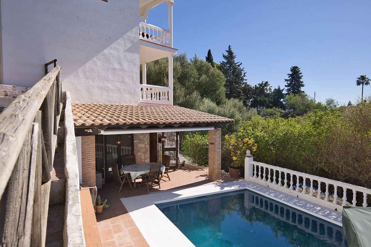 4 soverom Villa til salgs i Mijas Costa med svømmebasseng garasje - € 869 000 (Ref: 10183520)