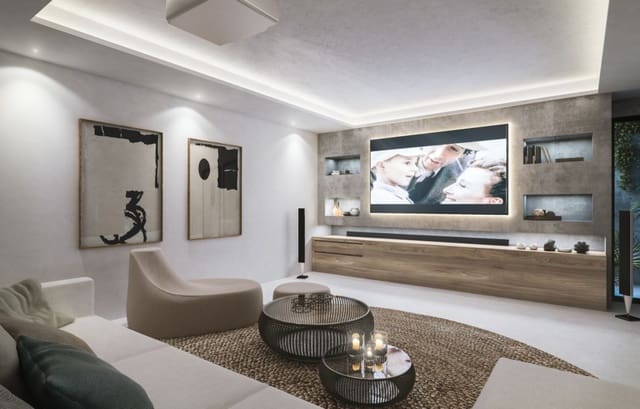 Chalet de 4 habitaciones en New Golden Mile, Estepona en venta con piscina garaje - 1.790.000 € (Ref: 5382030)