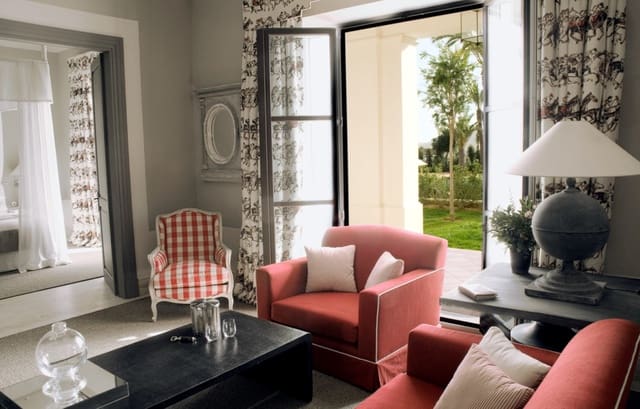 Chalet de 6 habitaciones en Casares en venta con piscina - 4.600.000 € (Ref: 5382106)