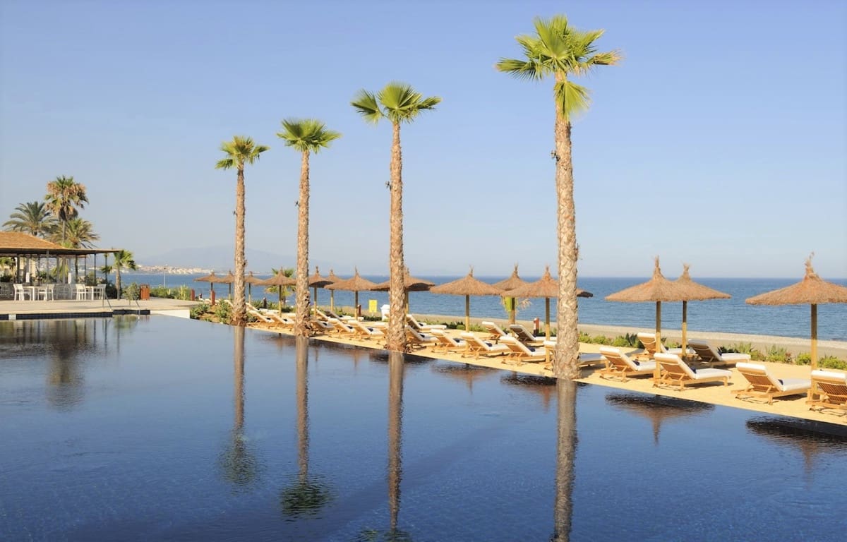 6 quarto Moradia para venda em Casares com piscina - 4 600 000 € (Ref: 5382106)