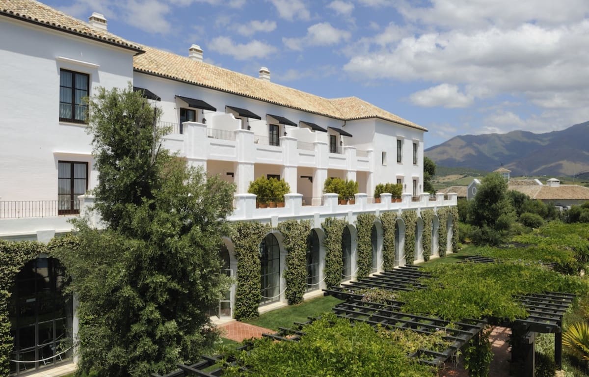 6 bedroom Villa for sale in Casares with pool - € 4,600,000 (Ref: 5382106)